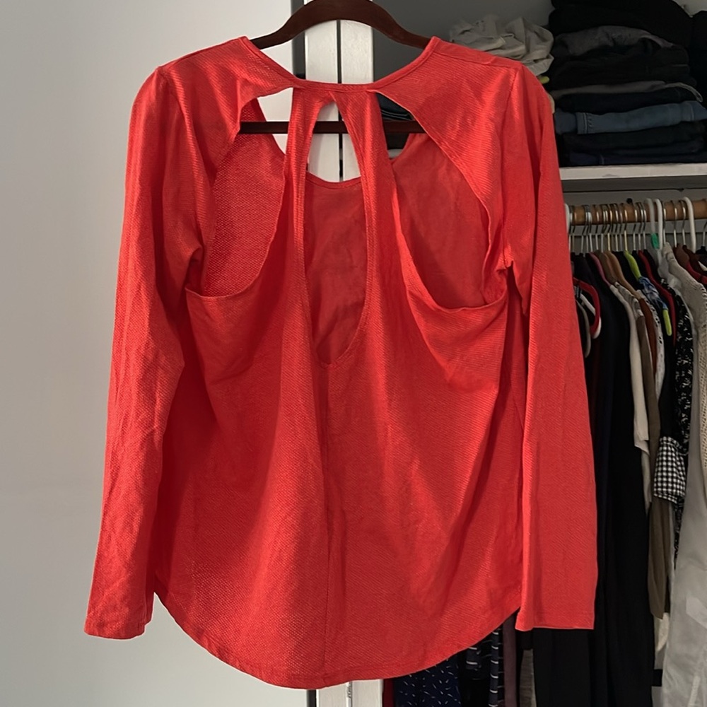 UA studio studio long sleeve